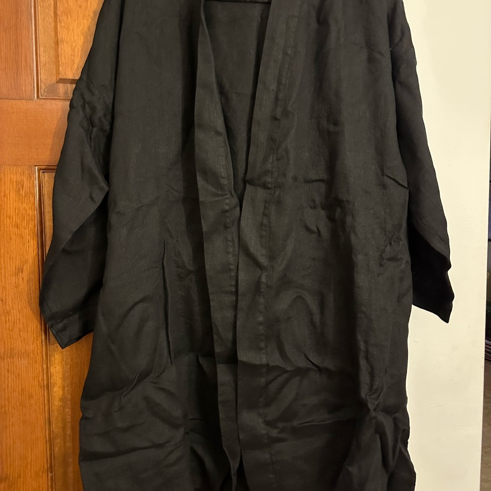 ALMA 100% Black Linen Kimono Robe